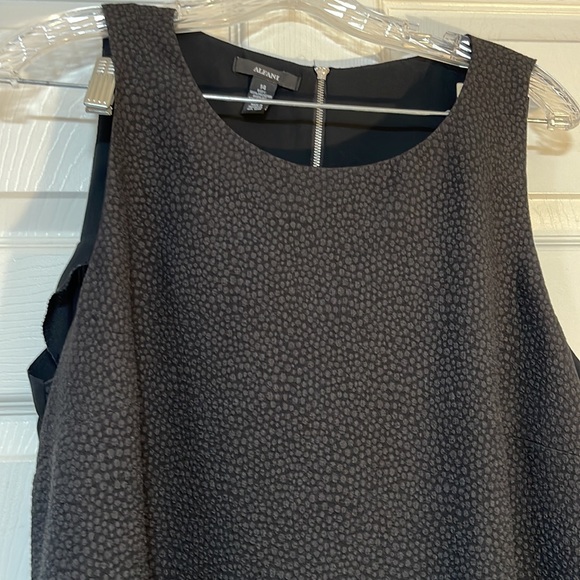 Alfani Plus Black Double Layered Tank Top Zipper Back Size 14 - Picture 4 of 6